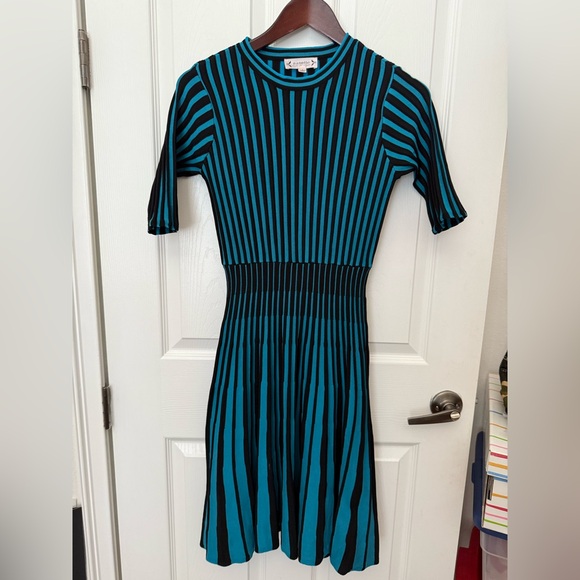 Nanette Lepore Teal & Black Vertical Stripes Mid Century Mod Cocktail Knit Dress - Picture 2 of 10